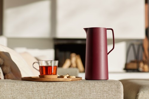 EMSA MOTIVA Isolierkanne [1 L, Nordic Look, Ergonomischer Schraubdeckel, Quick-Press-Verschluss mit einer Hand, 12 Stunden