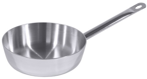 Sauteuse Multiply mit glattem Rand, aus mehrschichtigem Material: Ummantelung aus Edelstahl 18/10 und 18/0, Kern aus Aluminium,