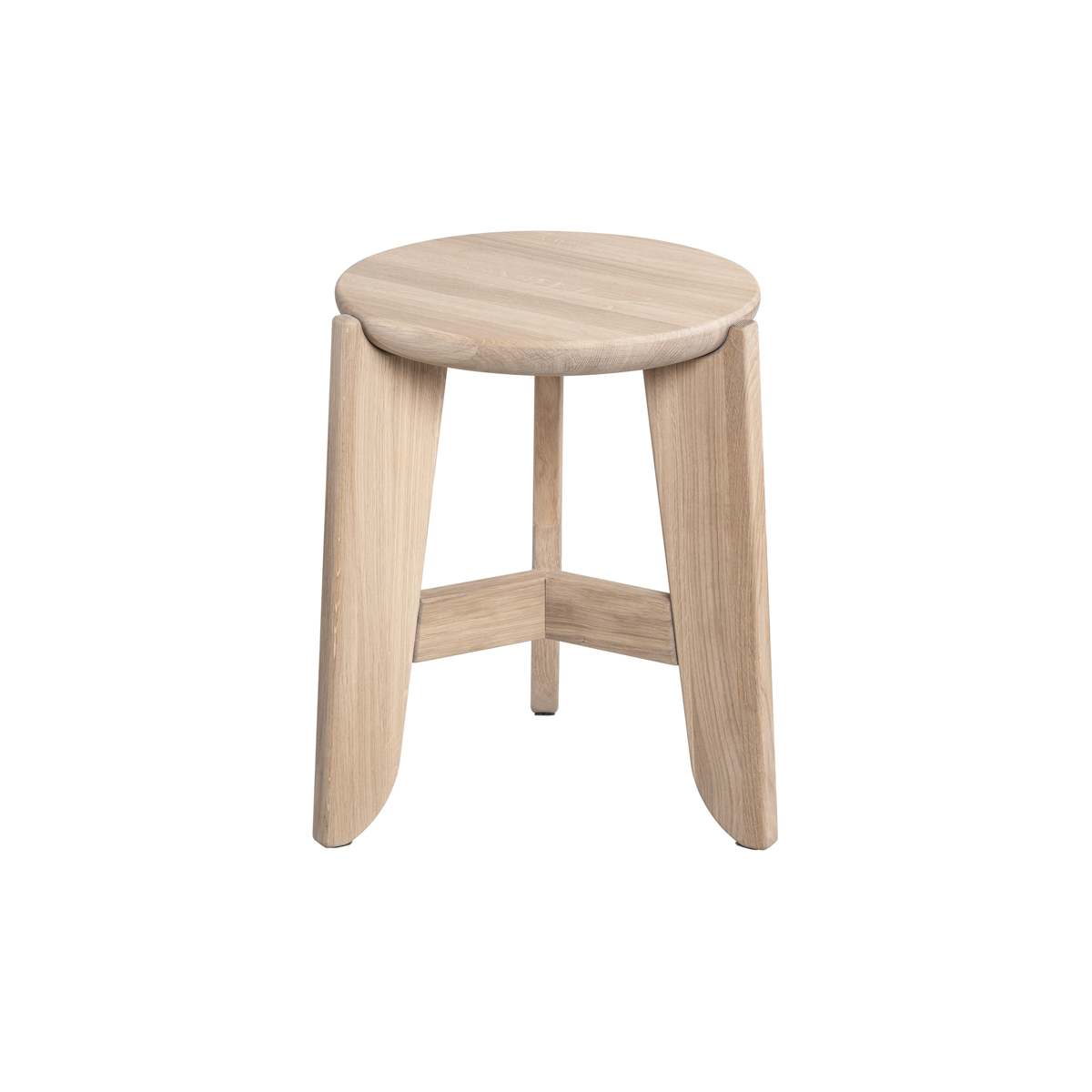 Sitzhocker -ELI-. Material: oak, matte white oiled. Von Blomus.