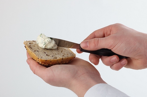 Aufstrichmesser 8,5 x 3cm, Länge 18,5cm Edelstahl-Klinge rutschfester Griff aus Polypropylene, schwarz hitzebeständig