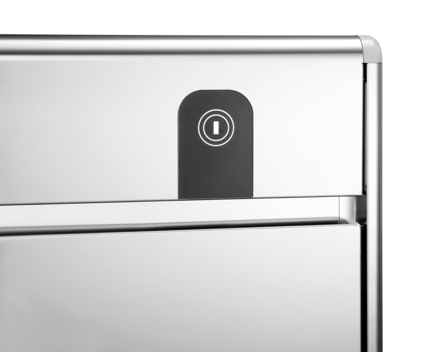 Bartscher Eiswürfelbereiter Q 26 |Höhenverstellbar von: 690 mm | Maße: 40 x 54,5 x69,0 cm. Gewicht: 30,9 kg