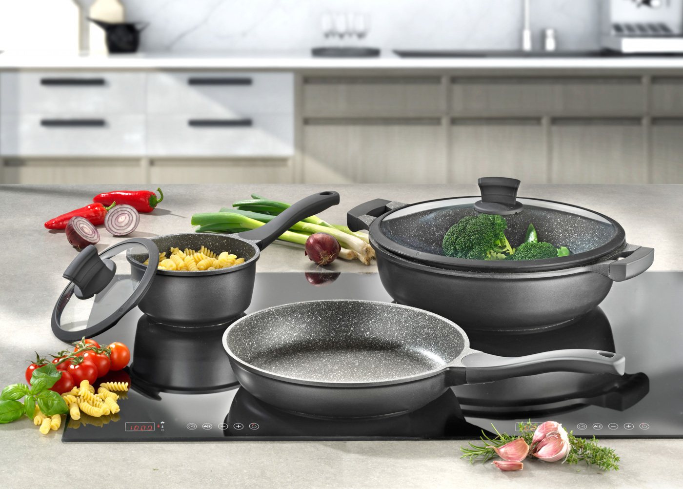 KELA Bratpfanne STELLA NOVA, Aluminium schwarz, Durchmesser: 32 cm, Höhe: 6,5 cm