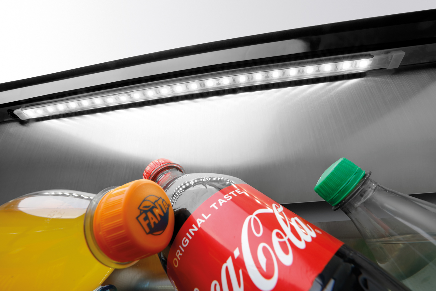 Bartscher Impulskühler 60L-1F | Anschlusswert:0,175 kW | Maße: 69 x 45 x 101,0 cm. Gewicht: 36,2kg