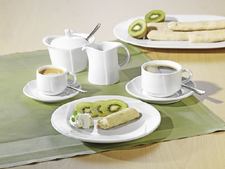 Espressoobertasse 0,12 L Restpostenartikel Form DANIELA, Porzellan, uni weiss.