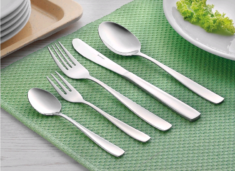 Menümesser SASKIA, aus Edelstahl 13/0, poliert, Länge: 20,7 cm.