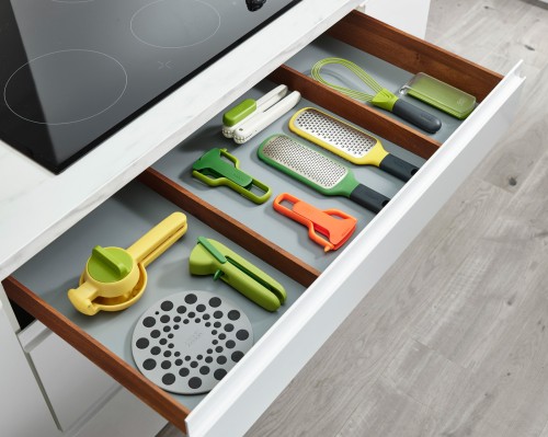 Joseph Joseph JuiceMax Zweifach-Zitronenpresse