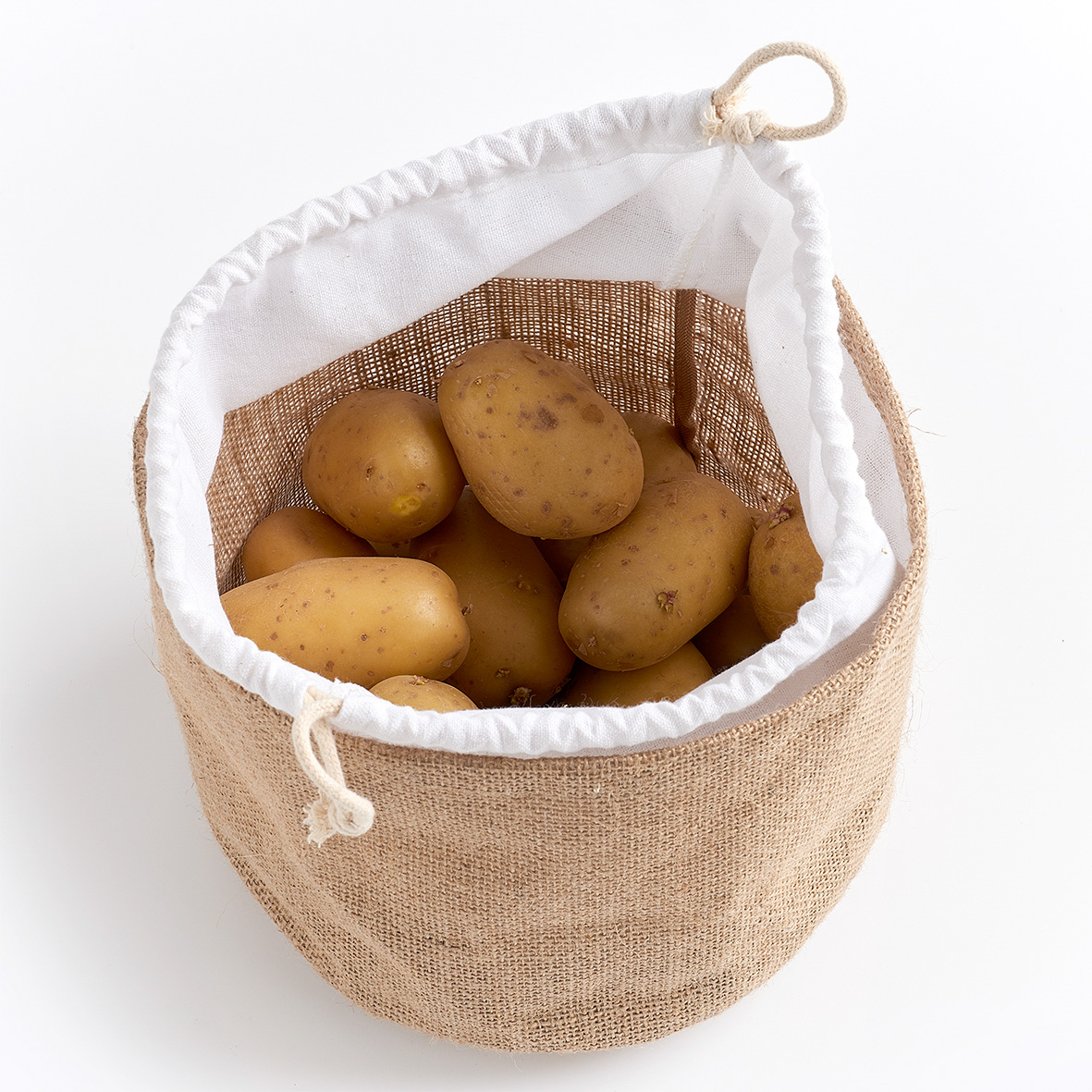 Aufbewahrungsbeutel, Jute; Baumwolle, Ø21 x17 cm. Farbe: natur. Zu diesem Aufbewahrungsbeutel passt die Beschreibung rustikal perfekt. Der