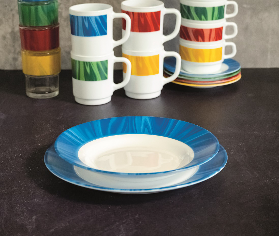 Suppenteller NATURA mit blauem Muster. Durchmesser 23 cm, aus Opalglas. Von Bormioli Rocco.