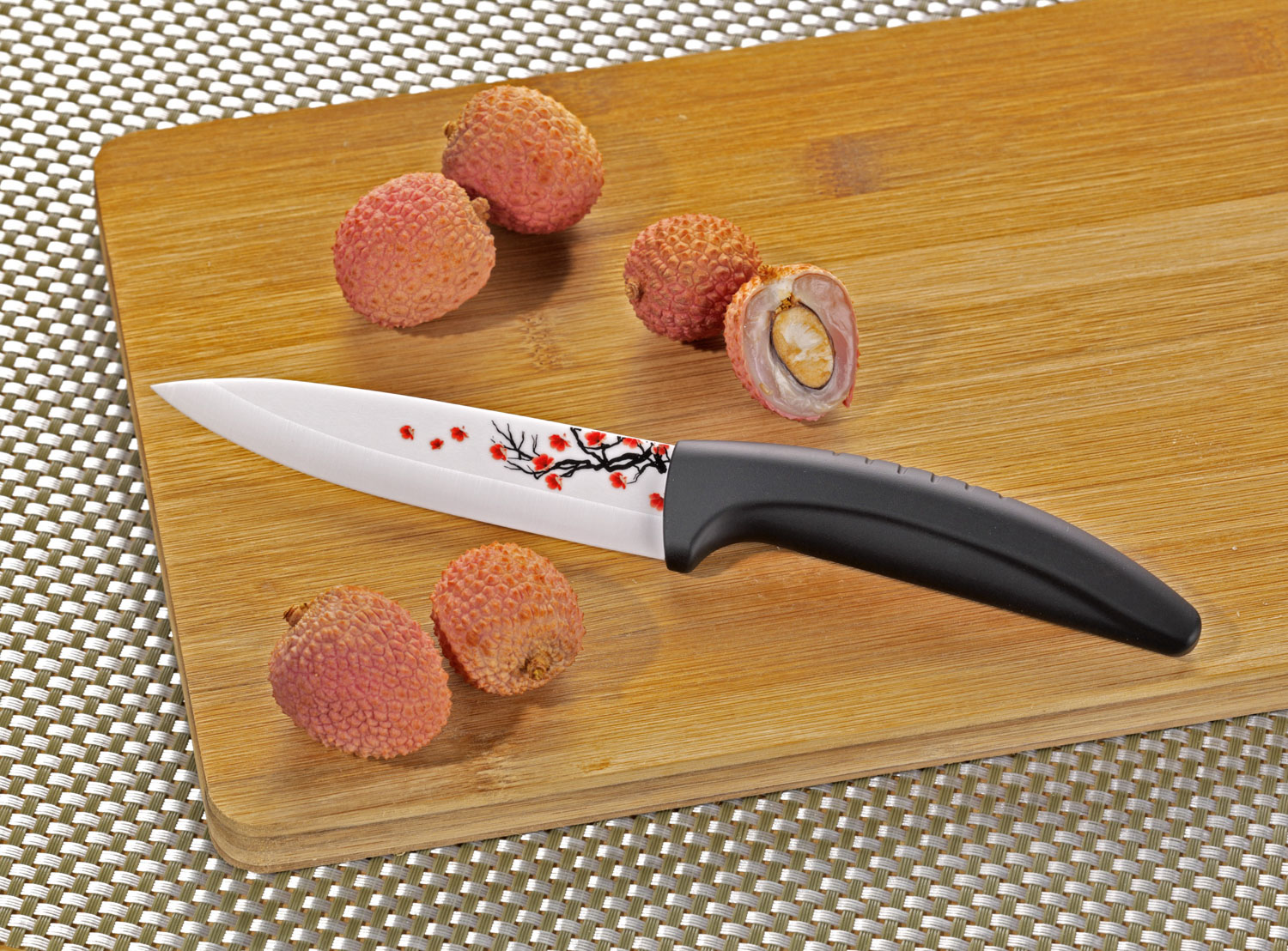 Universal Keramikmesser CHERRY mit weißer Klinge aus Keramik, Klingenlänge ca. 12,5 cm.