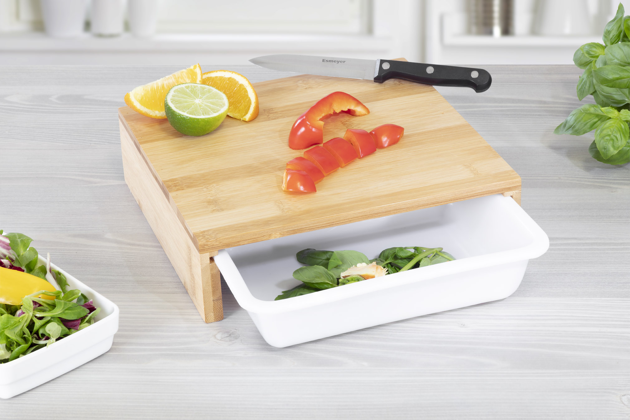 Schneidbrett TIVOLI aus Bambus mit Schublade