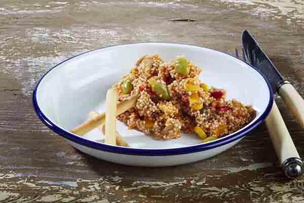 Teller, tief -ENAMELWARE- Ø 22 cm, H: 3,5 cm, 0,6 Liter emailliertes Stahlblech innen: weiß außen: weiß Rand: blau