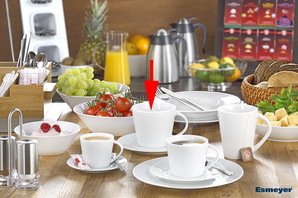 Milchkaffee-Obertasse ISTA, 300 ml, von caterado, aus weißem Porzellan. Made in Europe. Höhe 8,3 cm. Durchm. 9,6 cm (m. Henkel 11,8).