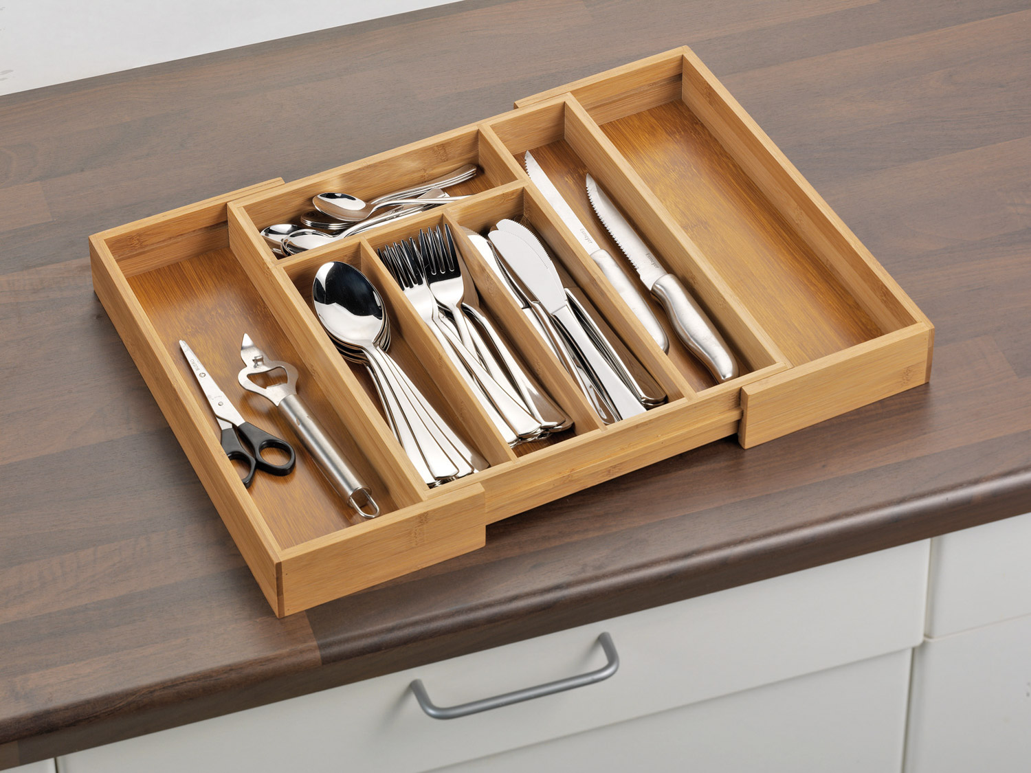 Besteckkasten SIMON aus Bambusholz, passend für alle handelsüblichen Schubladen, ausziehbar von 28,5 auf ca. 40 cm, 5 bzw. 7 Fächer
