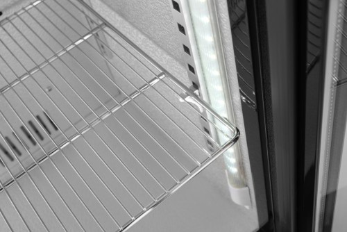 Bar Kühlschrank zweitürig 458 L. Pulverbeschichtetes Gehäuse, Aluminiumkammer, verschließbare Kunststofftüre