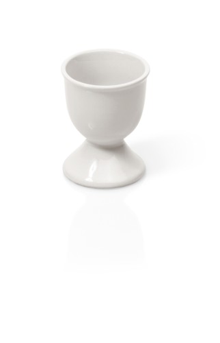 Eierbecher. Porzellan. auf Fuß.