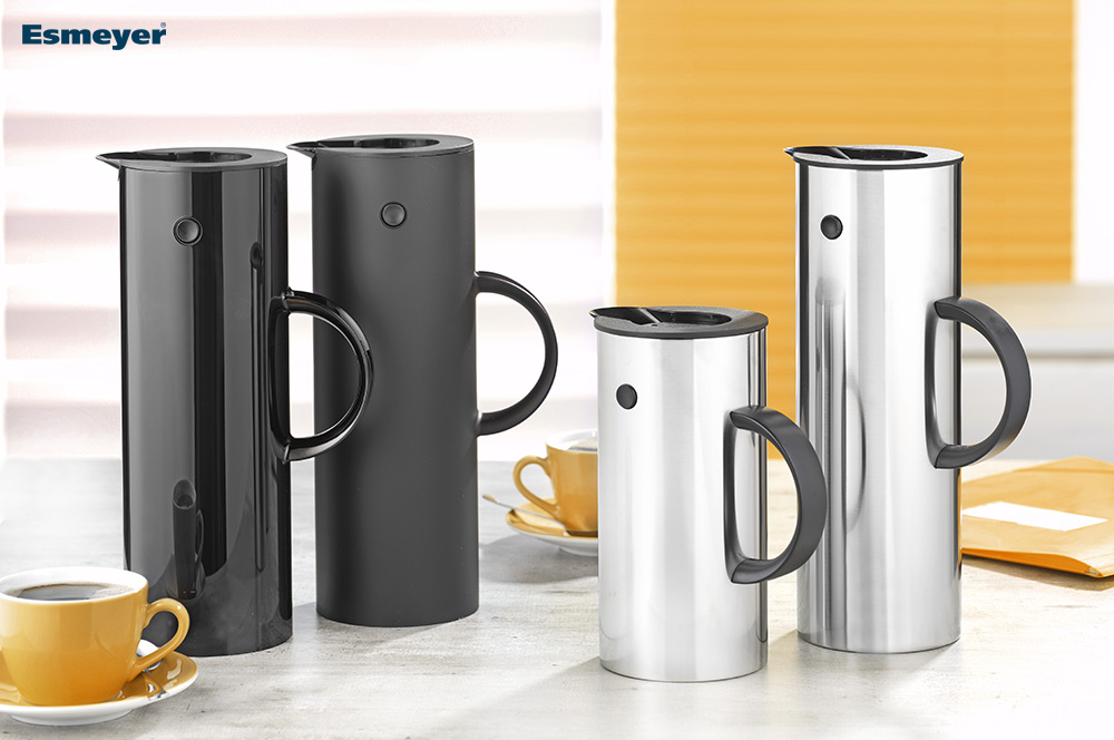 Stelton Isolierkanne CLASSIC 900, Inhalt: 1 Liter, aus Edelstahl 18/8, mit Glaseinsatz, Höhe: 300 mm, mit Kippverschluss.