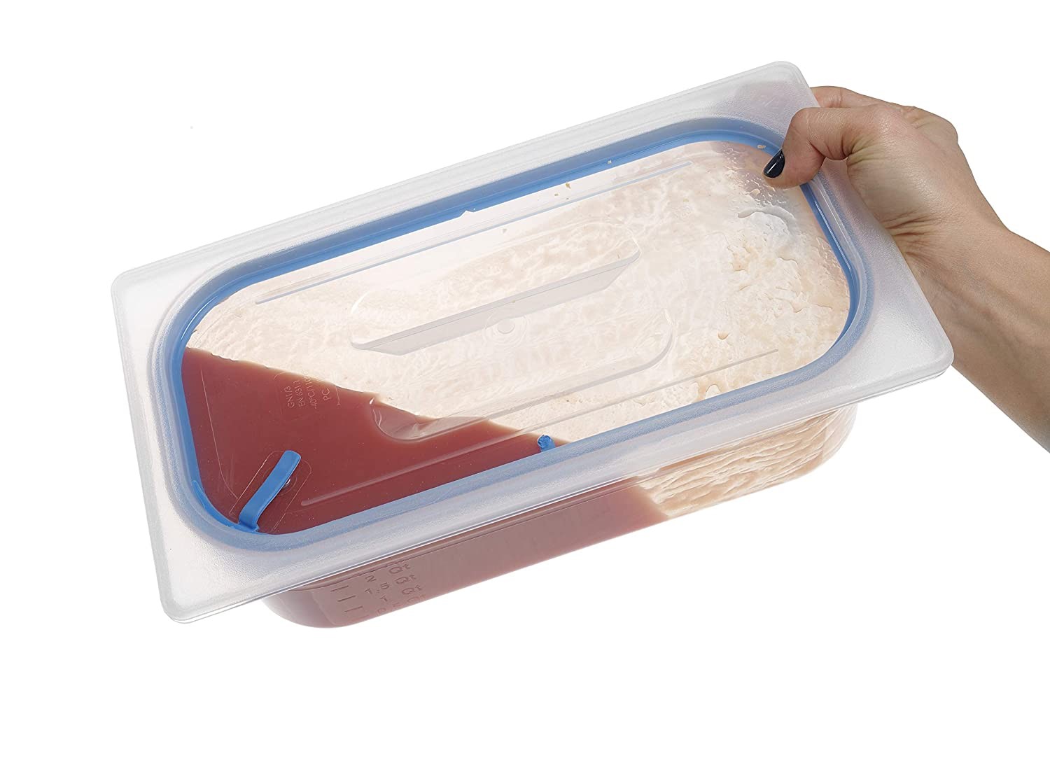 Gastronorm-Deckel 1/1, luftdicht verschließbar. Geruchs- und geschmacksneutral.