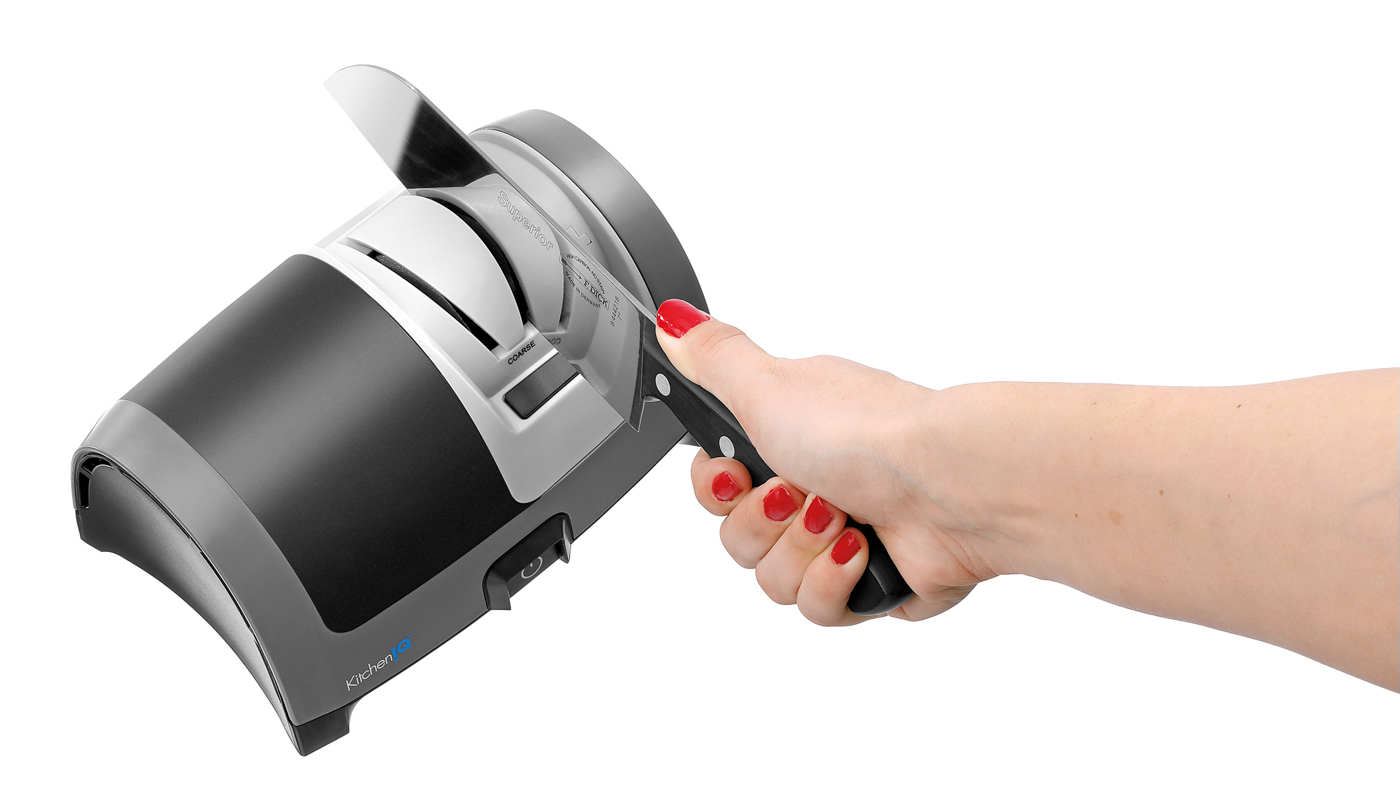 Bartscher Messerschärfer MS310 | Frequenz: 50/60Hz | Maße: 19 x 13,1 x 10,9 cm. Gewicht: 1,4 kg