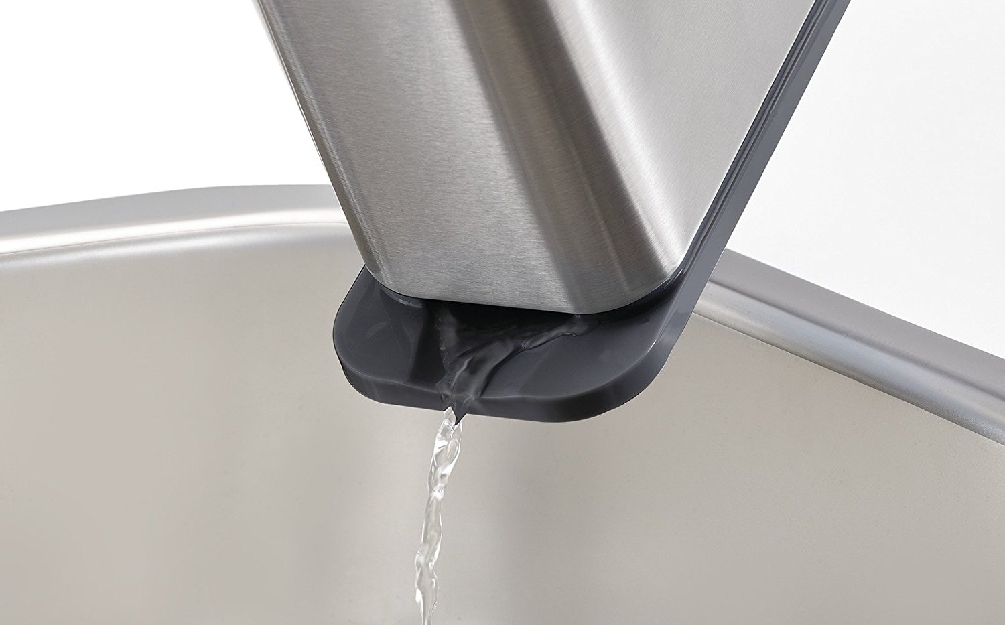 Joseph Joseph SURFACE Abtropfschale für Besteck aus Edelstahl/ Kunststoff Maße: 20 x 8 x 13 cm