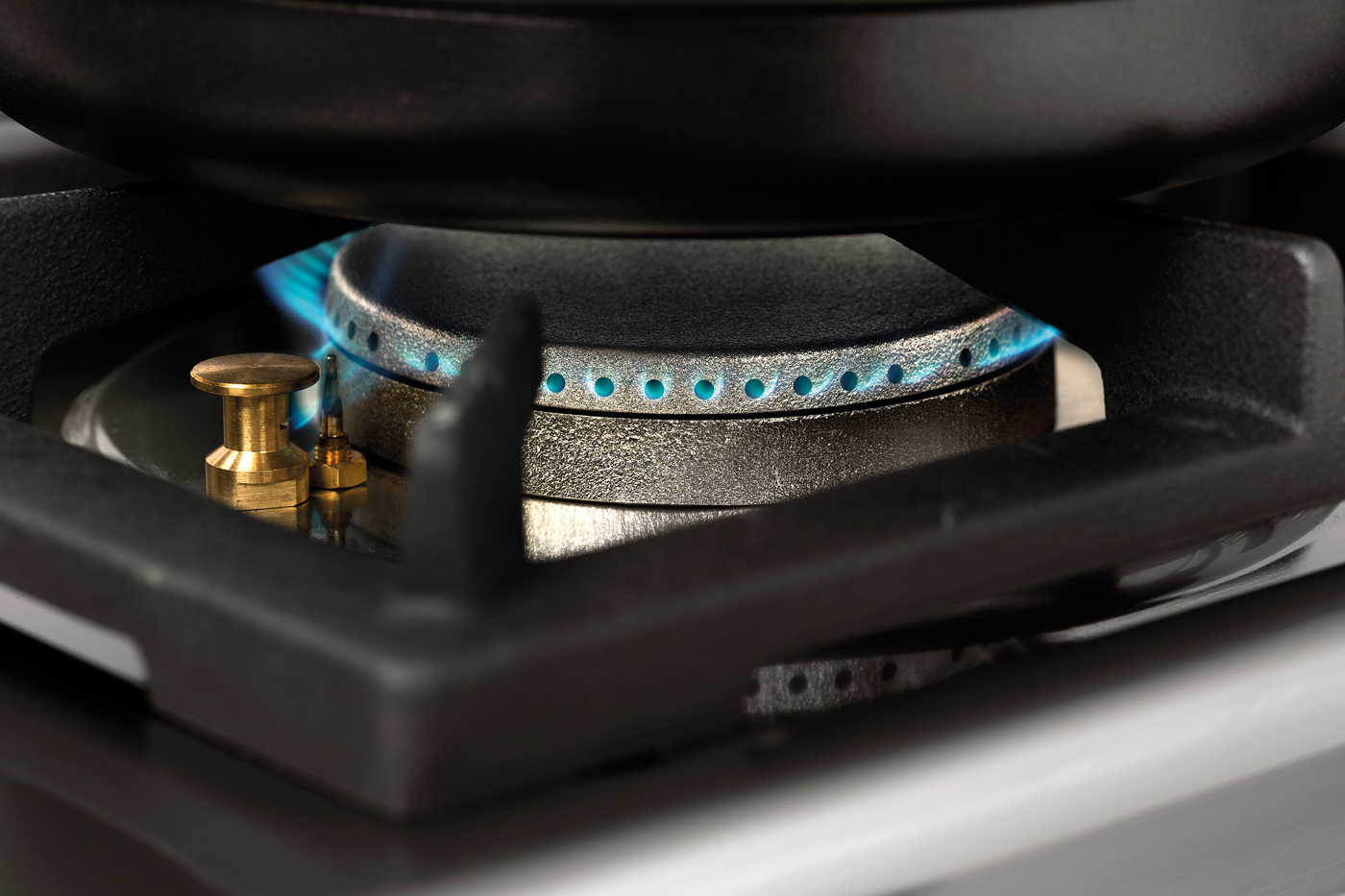 Bartscher Gasherd MFGO 7040 | Gas-Art: Erdgas H(20 mbar) ,Flüssiggasdüsen (50 mbar) undErdgasdüsen L (20 mbar) | 80 x 70 x 91,0 cm.