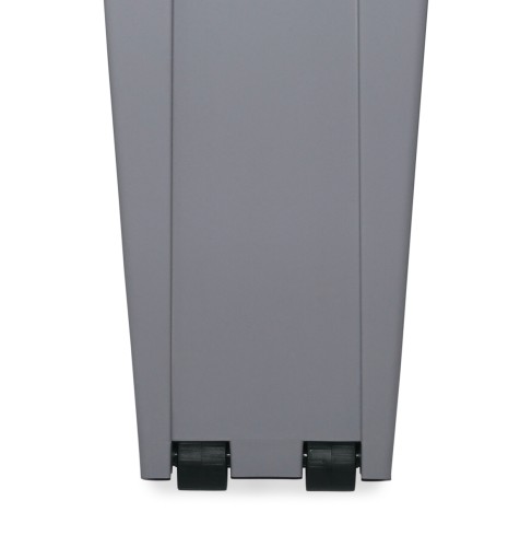 Abfallbehälter. Polypropylen. mit Griff und 2 Rollen.