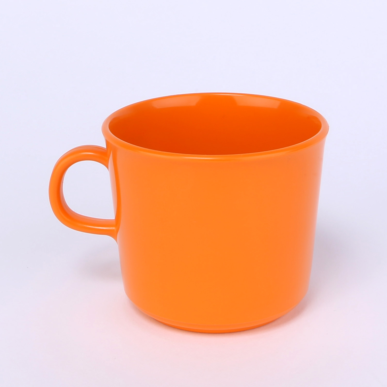 vaLon Zephyr Kindertasse 0,215 L aus schadstofffreiem Kunststoff in der Farbe orange.