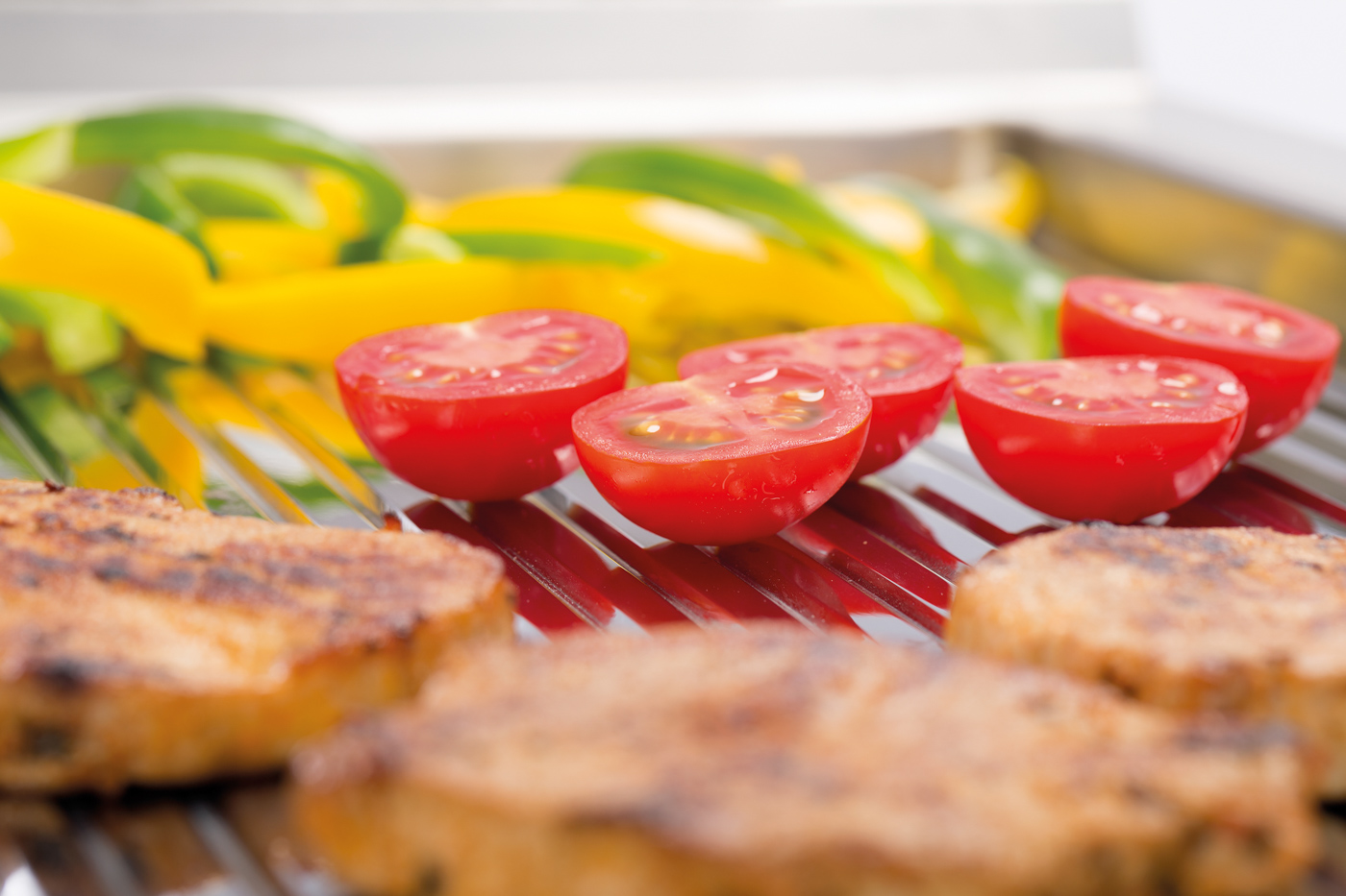 Bartscher Griddleplatte 700, B400, gerillt |Anzahl Heizzonen: 1 | Maße: 40 x 70 x 85,0 cm.Gewicht: 46 kg