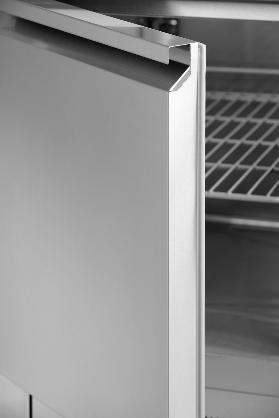 Bartscher Mini-Kühltisch 900T1S2 | Türanschlagwechselbar: Nein | Maße: 90 x 70 x 88,0 cm.Gewicht: 71,6 kg