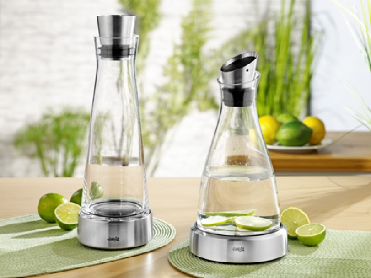 EMSA Kühlkaraffe SLIM FLOW, Inhalt: 1,0 Liter, Höhe: 38,2 cm aus Glas, spülmaschinengeeignet.