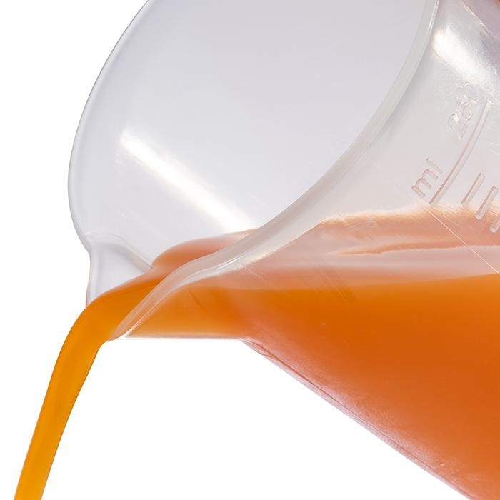 APS Messbecher aus Polypropylen (PP) mit offenem Griff und geprägter Maßskalierung außen, platzsparend stapelbar. Inhalt: 0,25 Liter