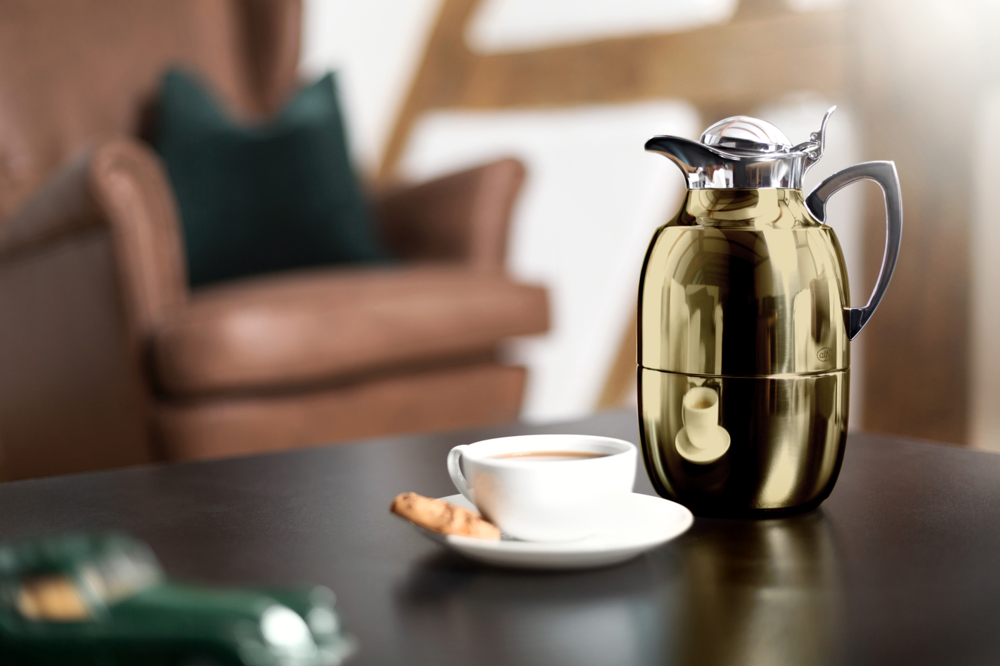 Isolierkanne Juwel 1,0 l; beste Isolierleistung hält 12 h heiß und 24 h kalt; isoliert mit hygienischem Hartglaseinsatz