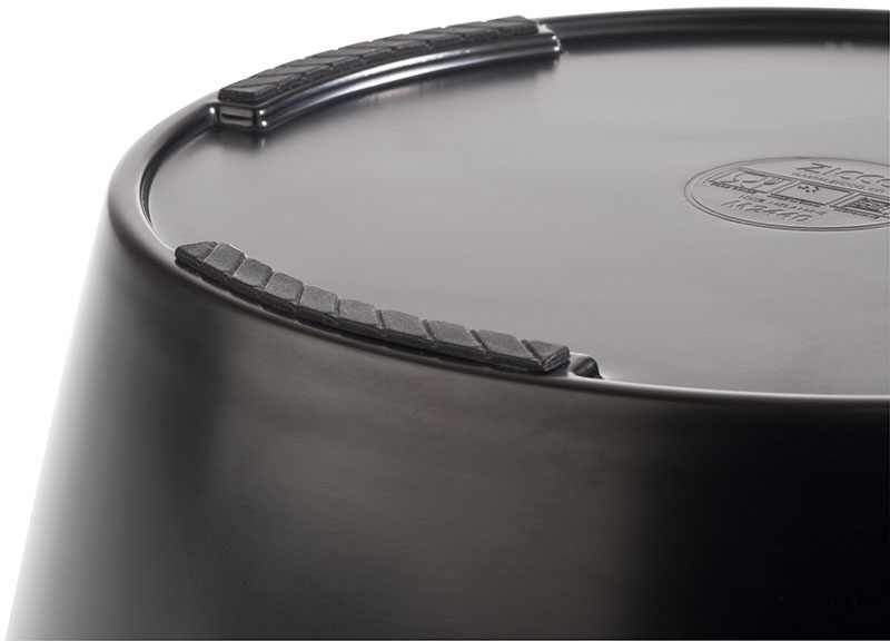 Schale -FRIDA- Ø 22 cm, H: 10,5 cm Melamin innen: Holzoptik außen: schwarz mit Antirutsch-Füßchen 2,2 Liter