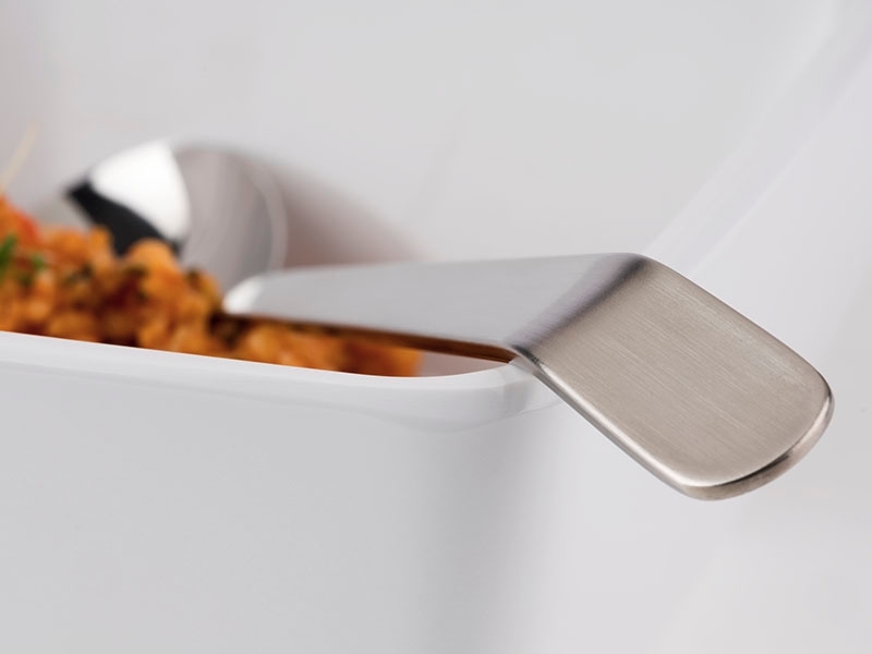 Salat-/ Servierlöffel, klein 6 x 5 cm, Griff: 17 cm 18/10 Edelstahl Vorderteil poliert Stiel mattiert Stielende gebogen