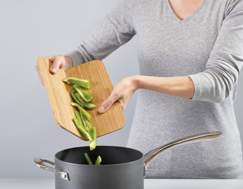 Joseph Joseph Chop2Pot Bamboo - Schneidebrett, groß - bamboo
