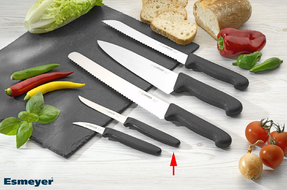 Giesser Steakmesser EXPERT aus Edelstahl, 21,5 cm , mit Wellenschliff, schwarzer Griff