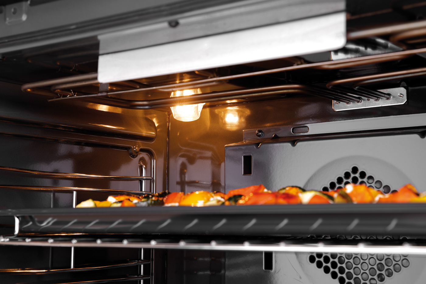 Bartscher Induktionsherd 6K-EBMF |Multifunktions-Backofen: Ja | Maße: 90 x 60 x 90cm. Gewicht: 99,6 kg