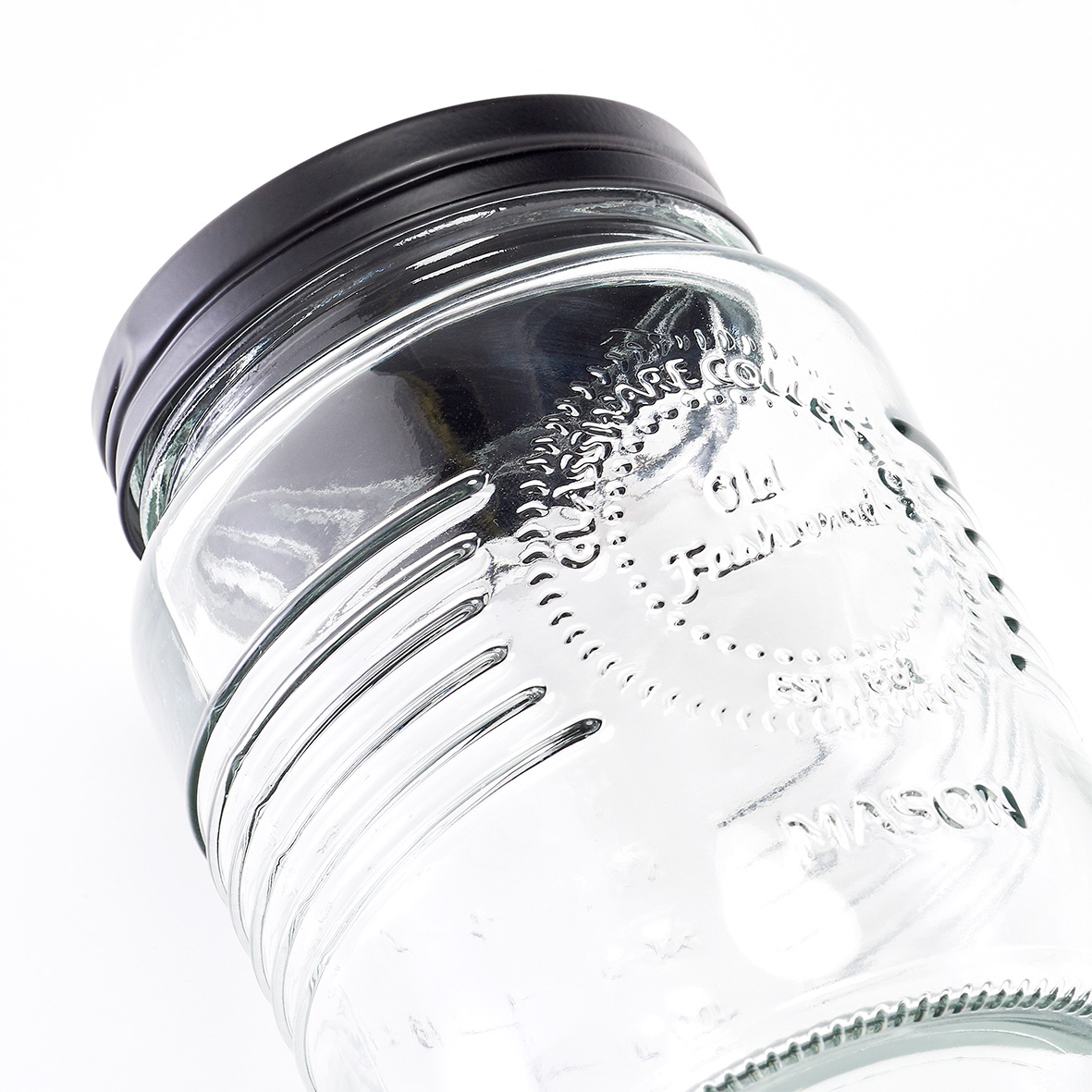 Vorratsglas, Glas; Metall, Ø10,5x14,6 cm. Farbe: schwarz. Fassungsvermögen: 920 ml. Lebensmittel wie Pasta, Reis aber auch Süßigkeiten finden in