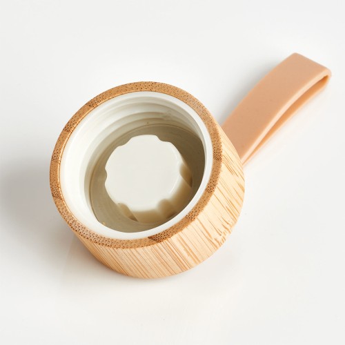 Trinkflasche "to go" m. Bambusdeckel, 560 ml. Ø: 65 mm. Höhe: 240 mm.