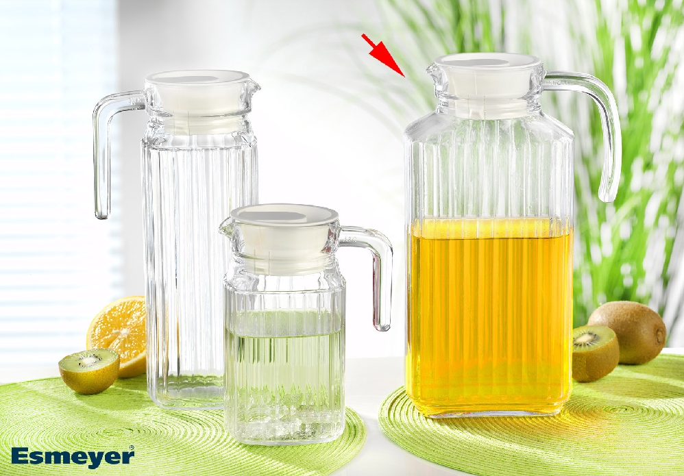 Krug QUADRO, Inhalt: 1,7 Liter, Höhe: 256 mm, Durchmesser: 156 mm, mit weißem Kunststoffdeckel.