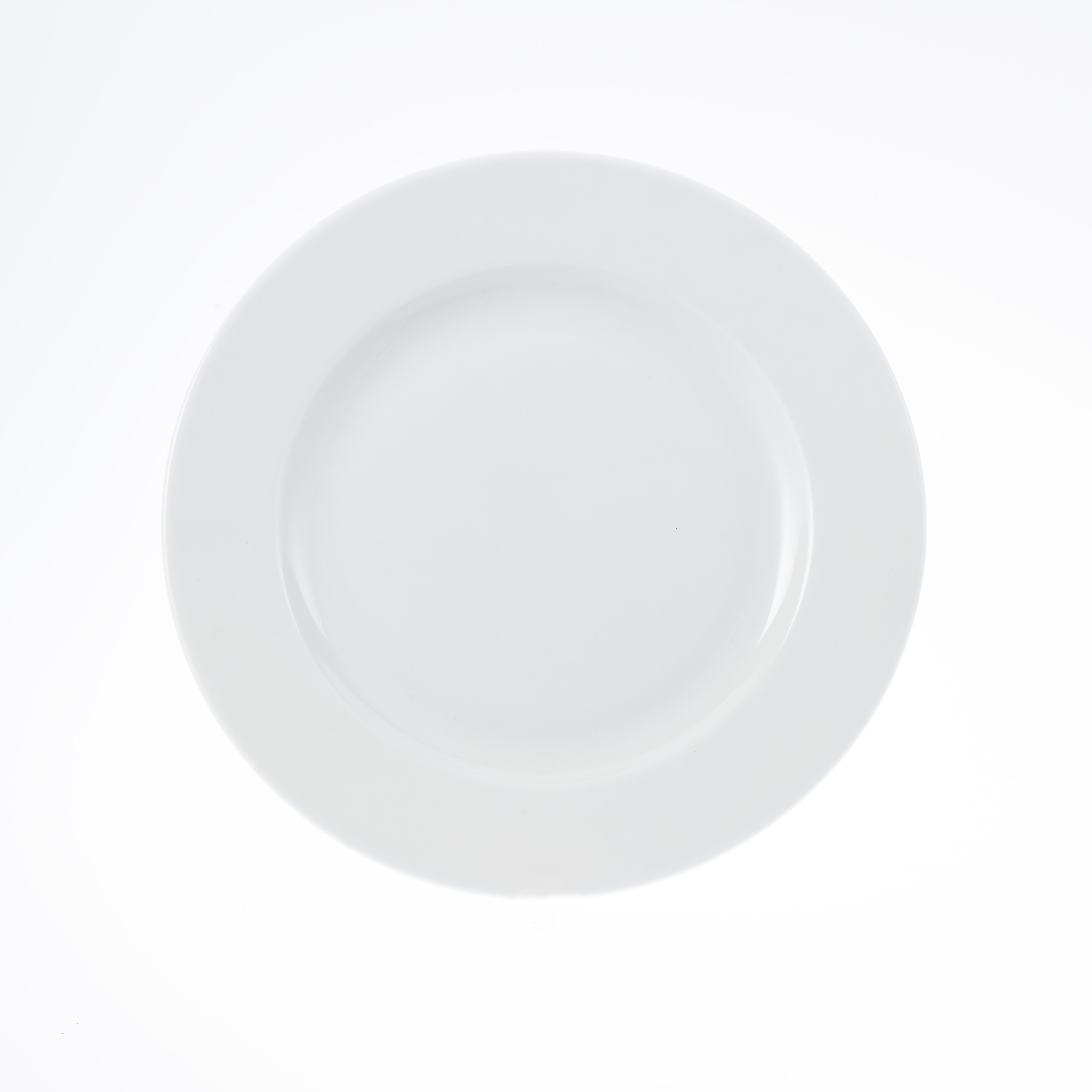 Speiseteller ISTA, Durchmesser 28cm, von caterado, aus weißem Porzellan.