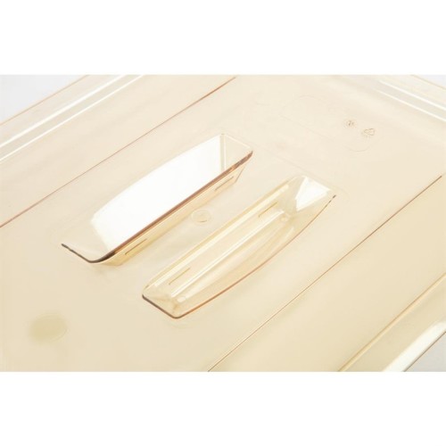 Cambro hitzebeständiger GN 1/2 Deckel. Verschließt den Behälter und verringert das Risiko einer Kreuzkontamination. GN