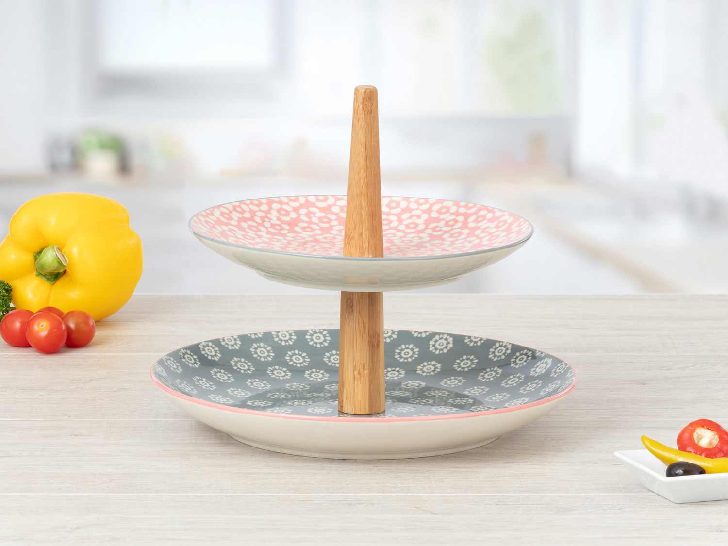 2-stufige Etagere MALIA aus Steingut, mit Dekor