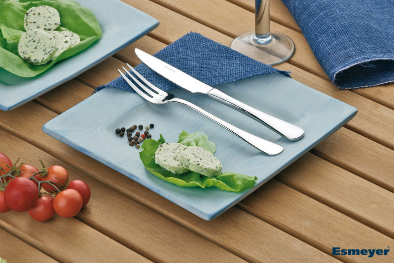 12-teiliges Steak-/Pizzabesteck SYLVIA, Edelstahl 18/10, poliert, Materialstärke 2,5 mm. Messer aus Klingenstahl mit Wellenschliff.