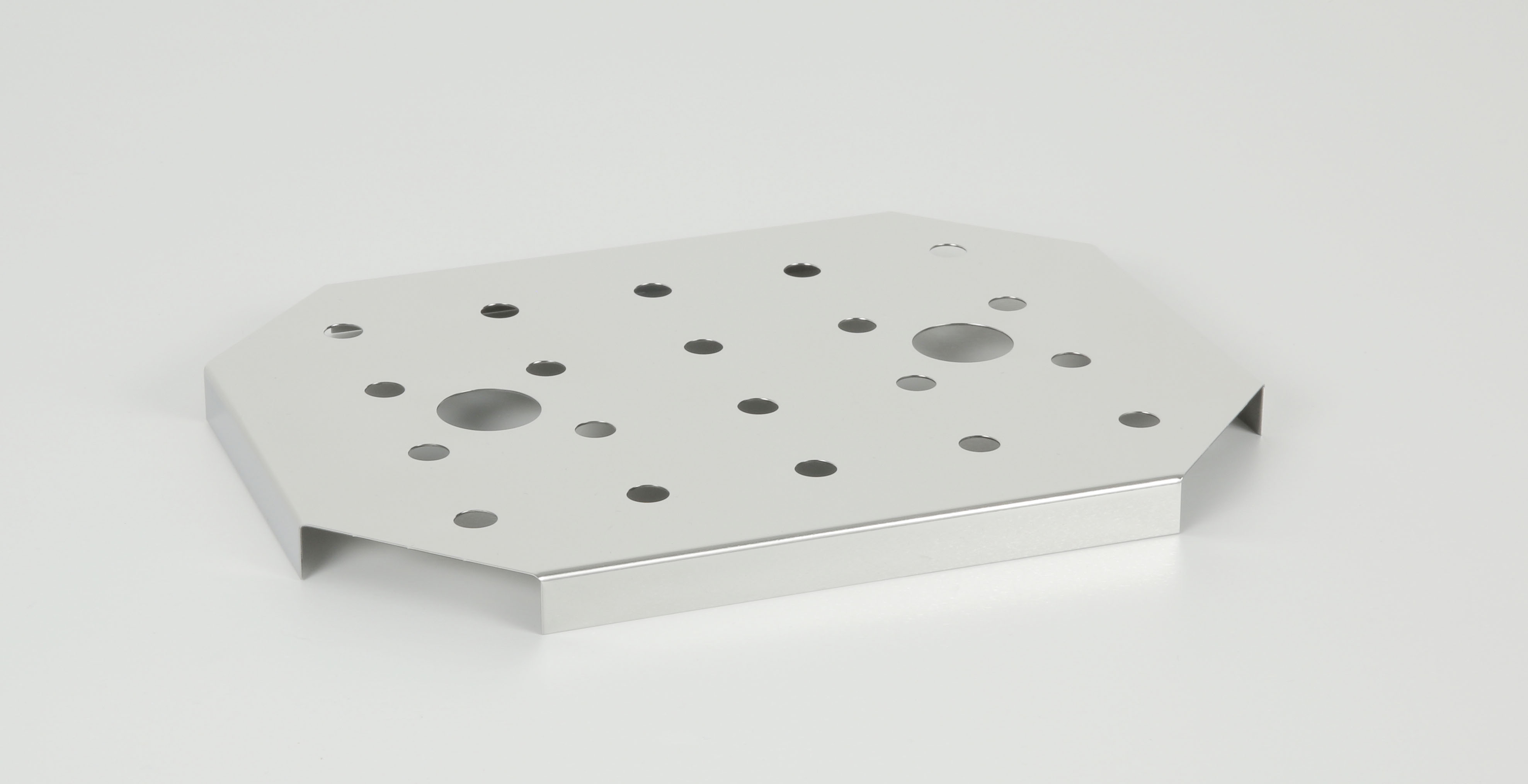 Abtropfgitter für GN 1/2 25 x 19 cm, H: 1,5 cm 18/0 Edelstahl passend zu GN 1/2 Behälter spülmaschinengeeignet stapelbar