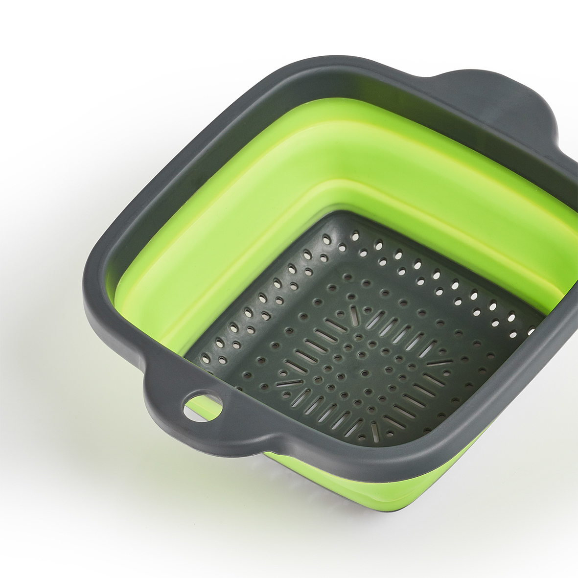 Falt-Sieb, PP/TPR, 21,9x18x2,8/7,9 cm. Farbe: anthrazit/grün. Nicht nur der Farbmix des Faltsiebs bringt gute Laune in die Küche! Der