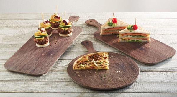 Tablett -OAK- Ø 30 cm, H: 1,5 cm Melamin, Eichenoptik strukturierte Oberfläche Griff: 12 cm spülmaschinengeeignet stapelbar