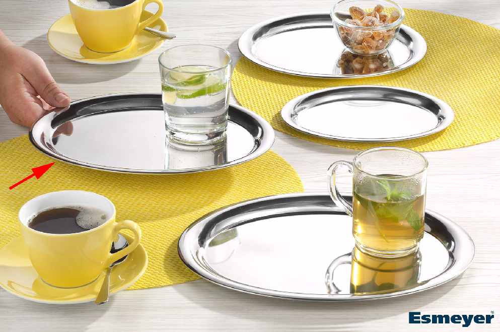 Ovales Serviertablett DAILY aus Edelstahl 18/10, hochglänzend, mit gebördeltem Rand Länge: 26,5 cm, Breite: 19,5 cm, Höhe: 1,1 cm,