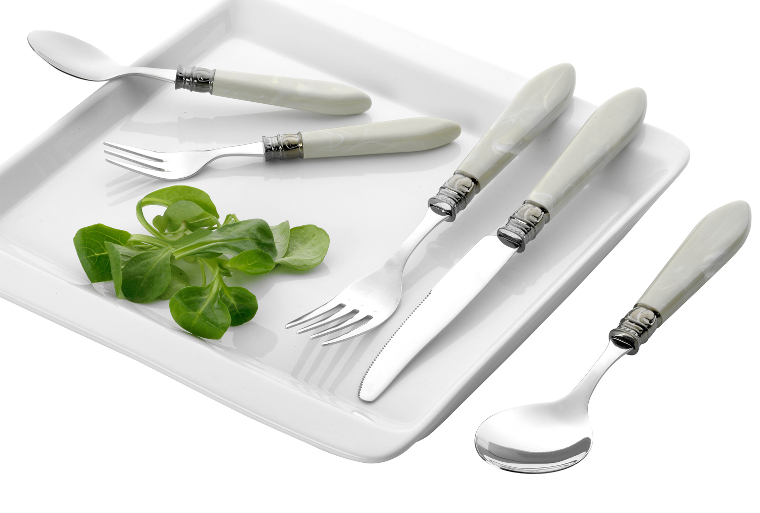 30-teiliges Besteck HELENA, creme aus Edelstahl 18/10, poliert. Messer aus Klingenstahl.