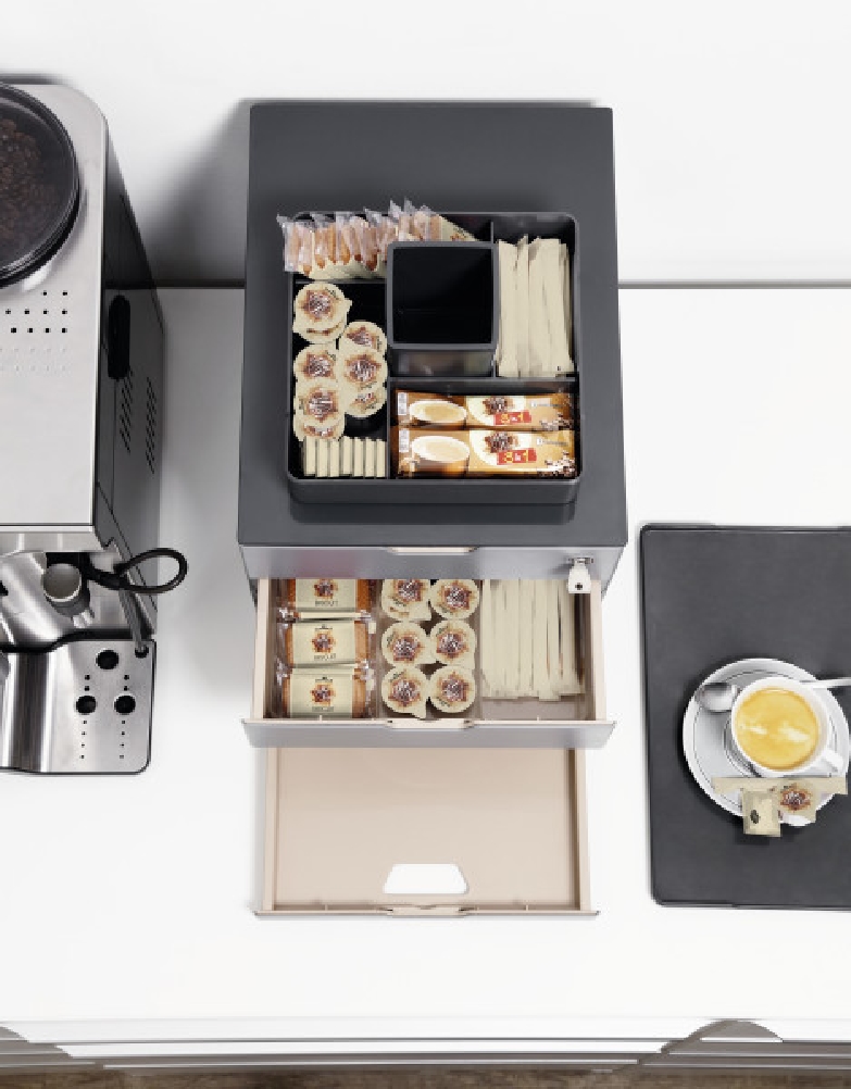 COFFEEPOINT STARTERSET von Durable, 3-teilig. Clevere Schubladenbox für Verpflegungs-Zubehör mit Servierschalen "CASE" und "CADDY".