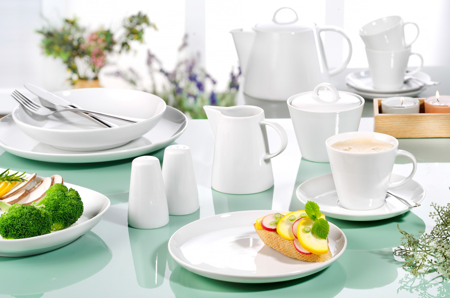 Kaffee-/ Teeuntertasse SOLEA, Farbe: weiß, Durchmesser: 17,4 cm.